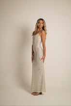 Load image into Gallery viewer, BLANCO DRESS