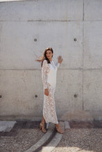 Load image into Gallery viewer, FIORELLA DRESS - WHITE